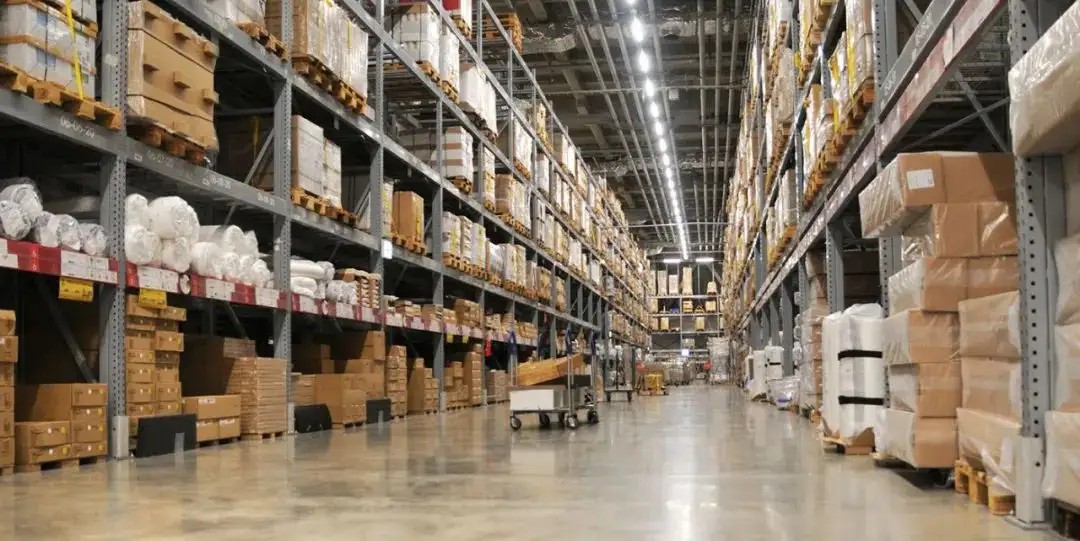 英國海外倉收費標準是怎樣的？